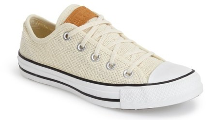 Converse ($54). http://bit.ly/1KDYGJb