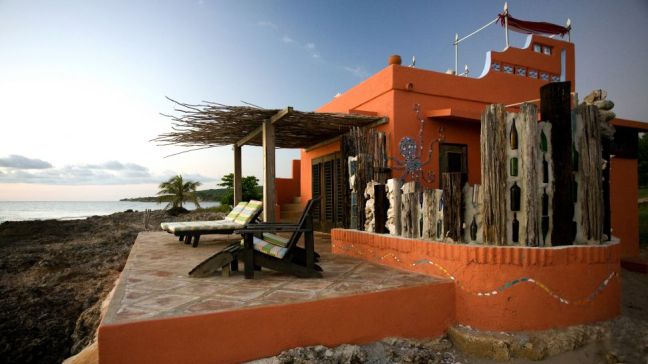 001391-01-exterior-daytime